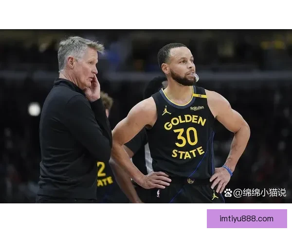 库里赞文班天然天赋与独特比赛态度极具感染力